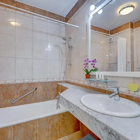 In Yucca Park アデヘ